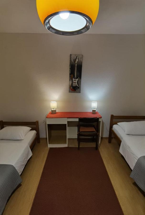 Apartman Sara Preko Bagian luar foto